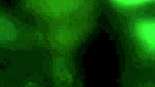 cette chienne suce ma bite au réveil sans s'arrêter