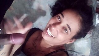 im such a gulosa morena craving every inch deep inside