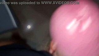 ama sborra per la mamma del suo amico in videochiamata col cazzo grosso - moglie troia con amico del figlio