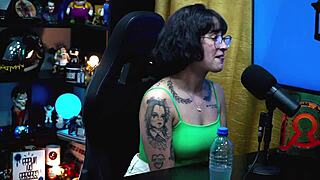 Martina Olivera Picks Mystery Gift Over Cash in Outdoor Casting Talk