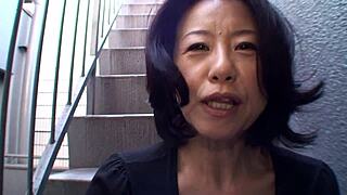 Hey, did Junko Sakashita flash her boobs on the street just to excite that guy?!