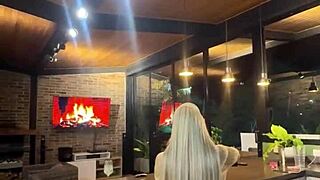 Damn, pounding hot colombian prostitute outdoors with monster cock till creampie explosion!