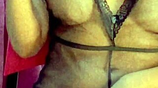 offered my tight ass for first anal at 18... red rose waitin