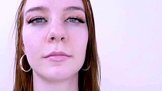 Camera-ready cutie spreads legs for intense audition fuck