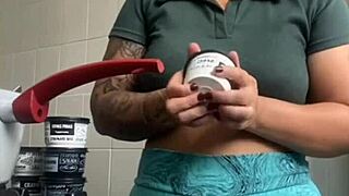 swollen pussy flash drives exhibitionist thrill