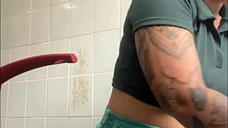 swollen pussy flash drives exhibitionist thrill