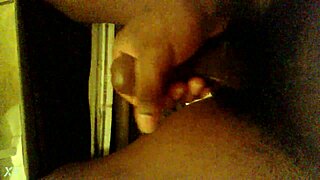 ohh man only for da hoes who luv watchin me stroke it wild...