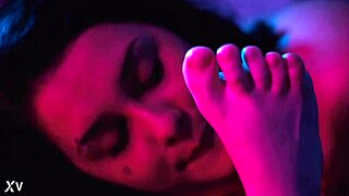 ACIDALIA WORSHIPS FEET FIRST TIME LATINA LESBIAN LICK
