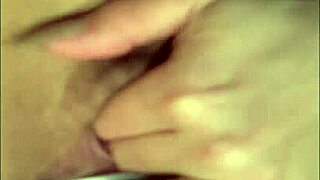 I masturbate so good waiting for my teacher in his bedroom for class!