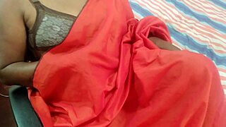 i'm sexy milf craving big cock playing alone with huge tits