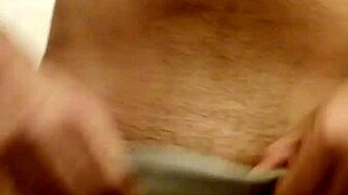 sexy poses revealing my tempting curves