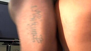 Neighborhood bodybuilder rams tight ass bareback doggystyle