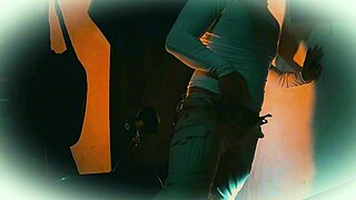 check out this bodybuilder's shiny white outfit bulging with 18cm monster cock 📸💦