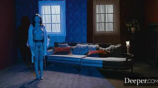 adria rae opens wide begging for deeper double penetration