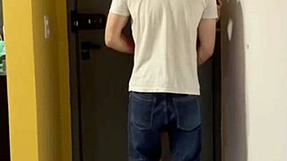 boy visits cutie in short dress no panties ready 😏👗