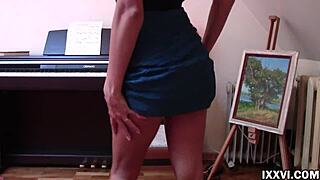 omg this beautiful teen... her wet pussy feels sooo good masturbating to orgasm