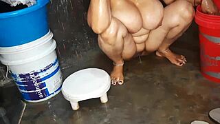 step sister in law bathing washing big boobs so sexy 😘🛁💦