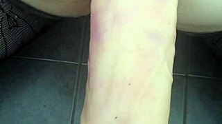 i stretch my ass wide with huge dildo uhh