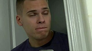 Curvy shemale stepmom tempts your hardest strokes