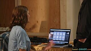 hey sexy teen model, wanna screw your photographer right on set?