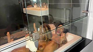 i cant get enough of this girl on girl ass play its too damn hot