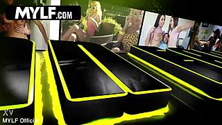 Scarlett and CJ live out kinky outdoor cuckold 3some