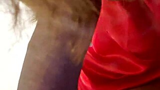 Huge stud pounds client pussy in classic fuck scene!