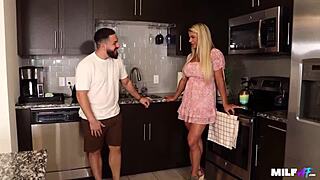 damn that milf fitness model denise anders sucks cock so good 💦🔥