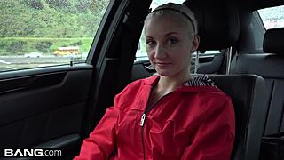 fit teen jade amber stretches flexible for outdoor group pov pounding!