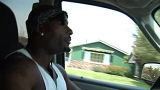 Fucking this big tits american mommy's shaved pussy doggystyle 😍 deepthroat cumshot!