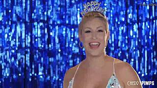 I met all-natural latina beauty Eliza Ibarra backstage for her exclusive casting interview chat