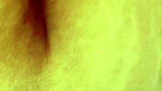 Curvy Latina's Daring Public Dick Ride