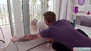 Shemale Brittney Kade Rimmed While Stuck