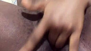 homemade ebony babe teases wet pussy lips solo