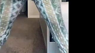 thick ebony ass in leggings bounces softer than waterbed