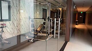 picked up sexy gym babe for dinner then fucked her wet pussy all night 🔥🍑💦