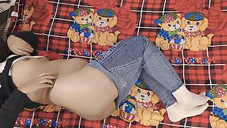 Pussy Licking Indian Girlfriend Gets Intense Closeup Creampie Fuck