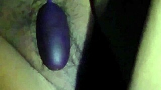 i love staring at this pretty fat pussy in the new orleans music comp... so juicy