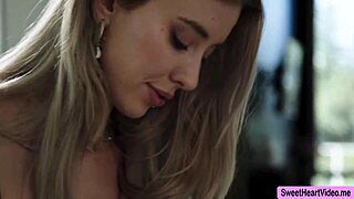 Super Hot Masseuse Dives Face Into Client's Juicy Pussy for Intense Licking Orgasm