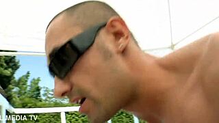 horny effy euro bikini heels outdoor pussy tease fuck creampie mugur