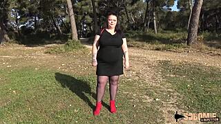 Chubby French Jade Craves Hard Outdoor Anal