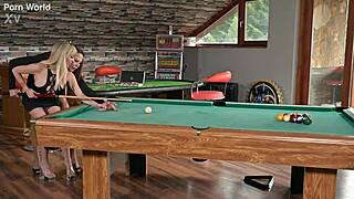 bi bffs olivia del rio and gatita veve kiss lick strap-on fuck before wild threesome cumshot