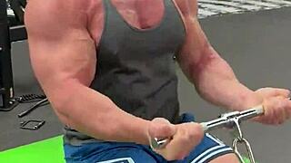 who wants a sweaty workout session with me?