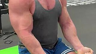 who wants a sweaty workout session with me?