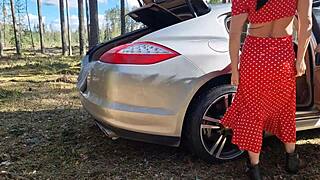 boss catches muscular milf housewife fucking in forest doggystyle