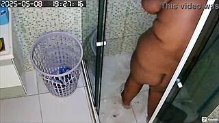 hidden cam catches busty bbw neighbor shaving her huge pussy