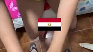 Arab slut teases with dirty cash-for-dick demands