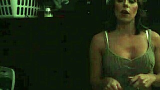 girlfriend's hot mom seals naughty creampie deal doggystyle