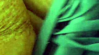 ebony granny pisses wet pussy at i-95 rest stop