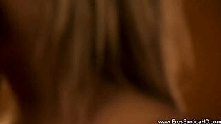 Sensual asian blowjob awaits!!